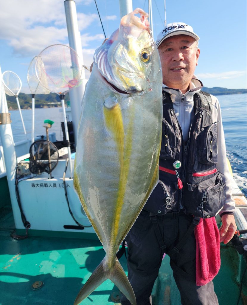 大型シマアジ６４ｃｍ！！